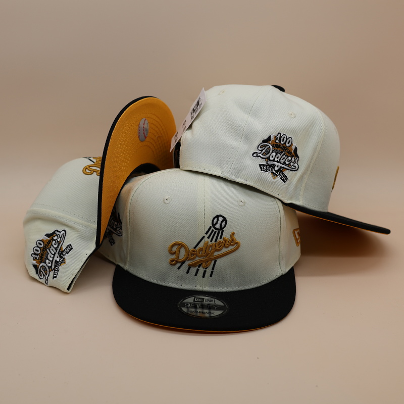 AA Snapback252