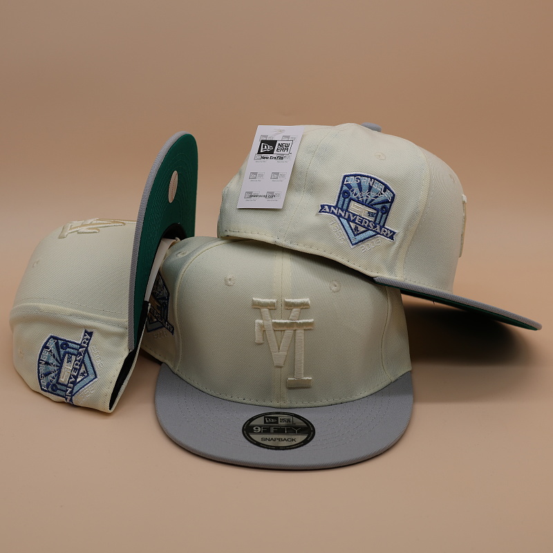 AA Snapback243